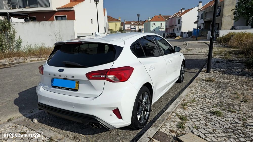 Ford Focus 1.0 EcoBoost ST-Line - 6
