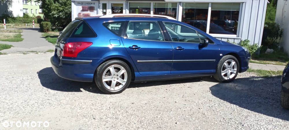 Peugeot 407 - 6