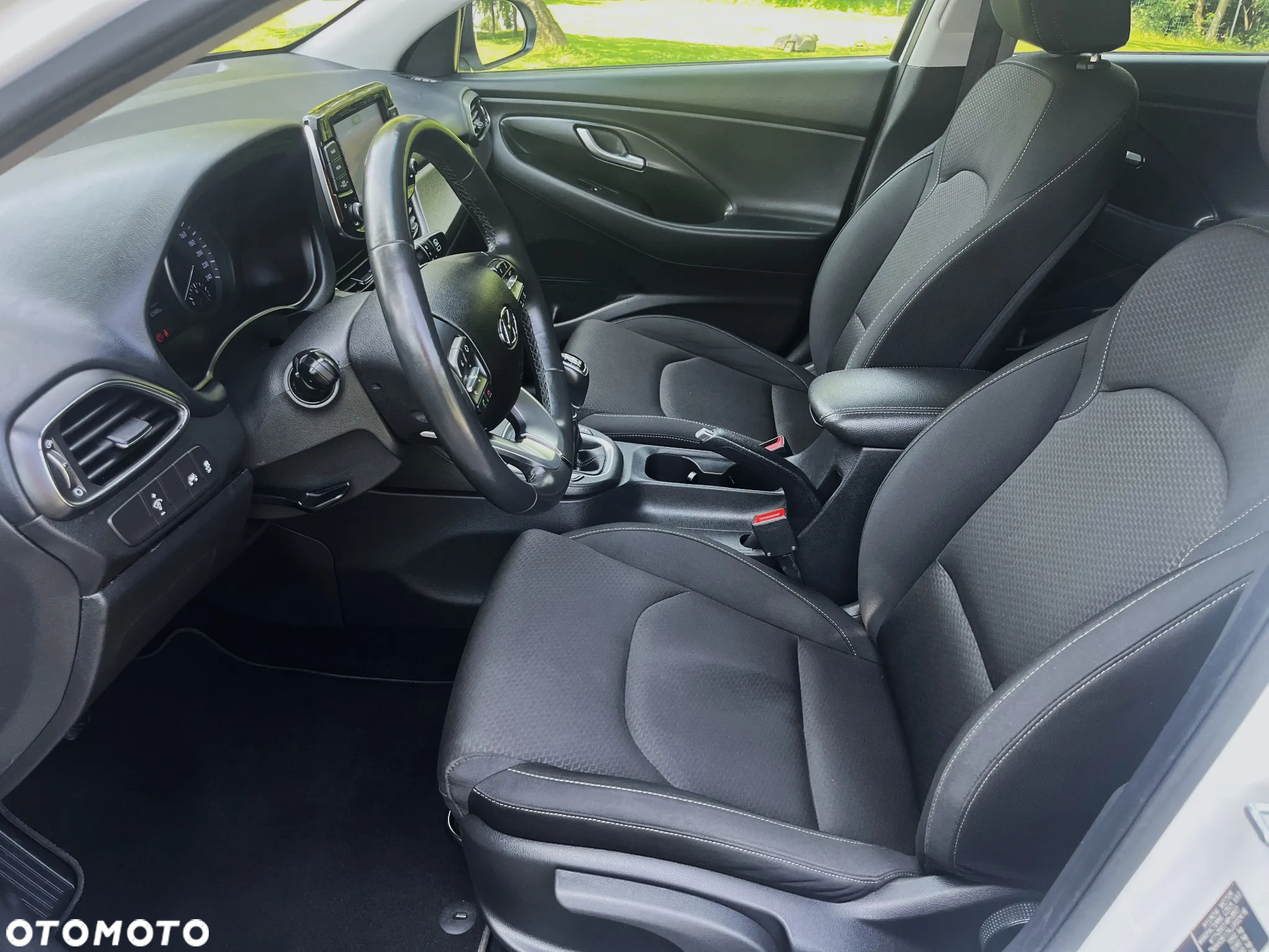 Hyundai i30 1.6 CRDi BlueDrive Premium - 11