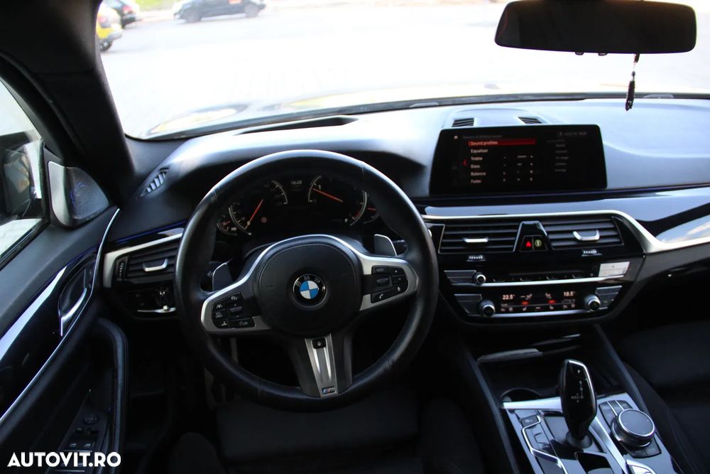 BMW Seria 5 530d xDrive Aut. Sport Line - 10