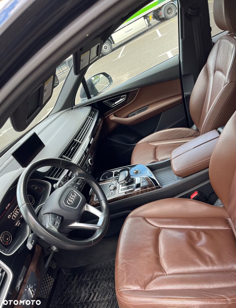 Audi Q7 3.0 TFSI Quattro Tiptronic - 15
