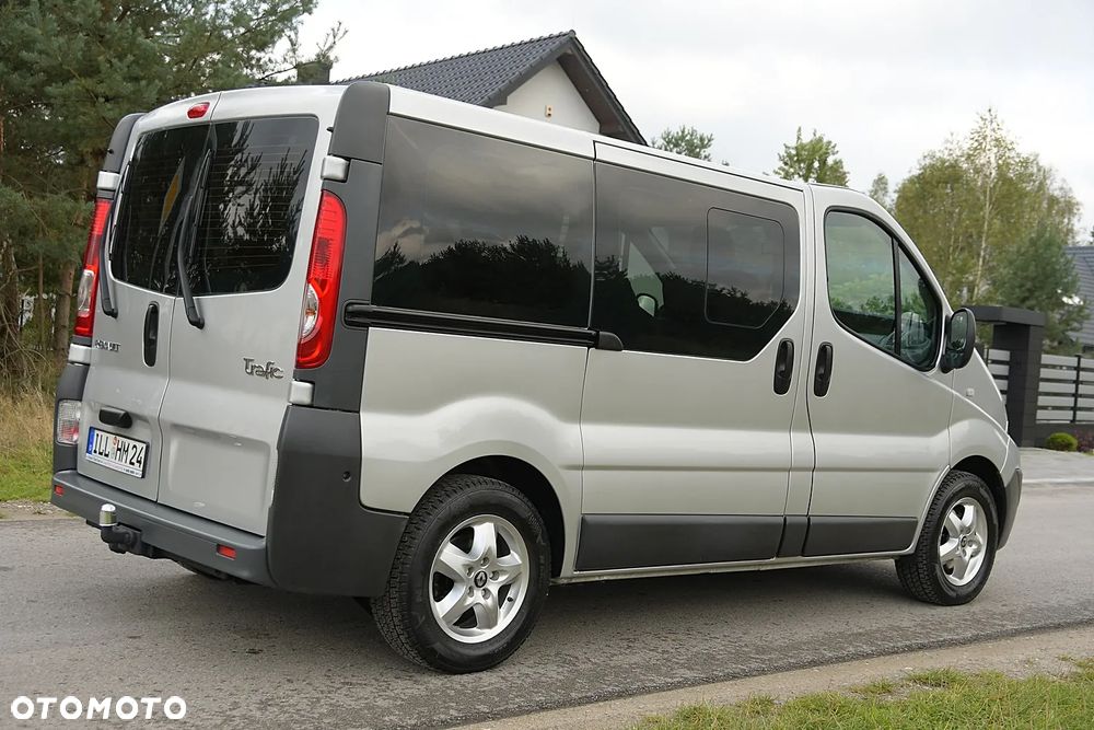 Renault Trafic - 11