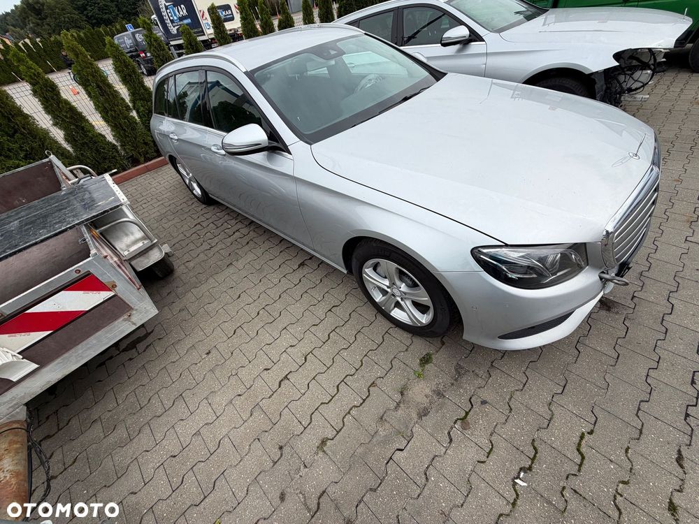 Mercedes-Benz Klasa E 350 d 9G-TRONIC - 3