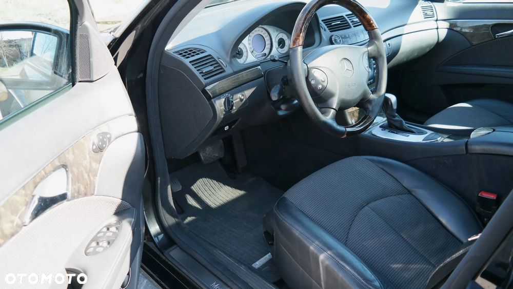 Mercedes-Benz Klasa E 220 CDI Automatik Avantgarde - 21