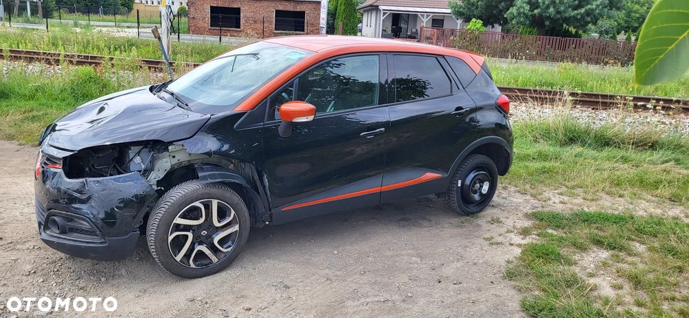 Renault Captur ENERGY TCe 120 EDC Luxe - 4