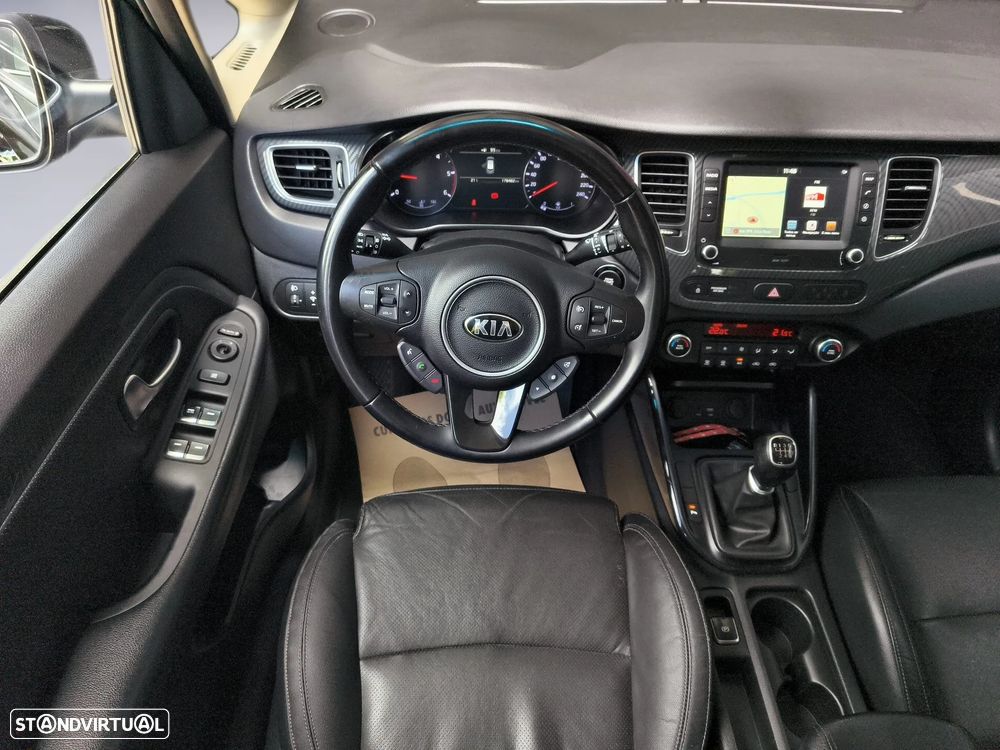 Kia Carens 1.7 CRDi ISG TX - 9