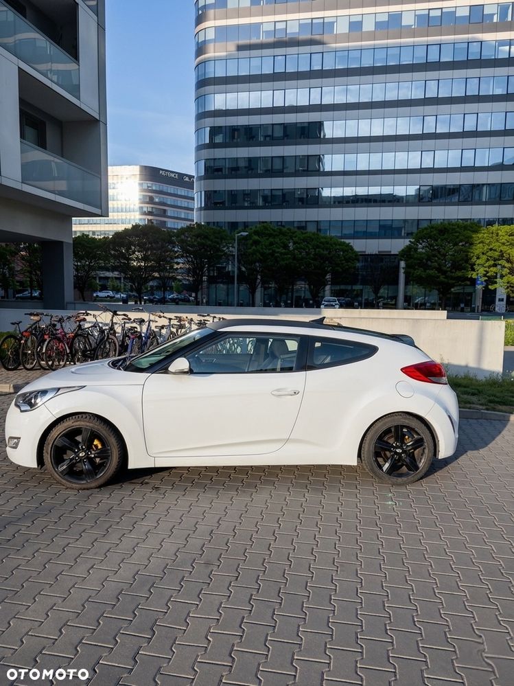 Hyundai Veloster 1.6 DCT Trend - 8
