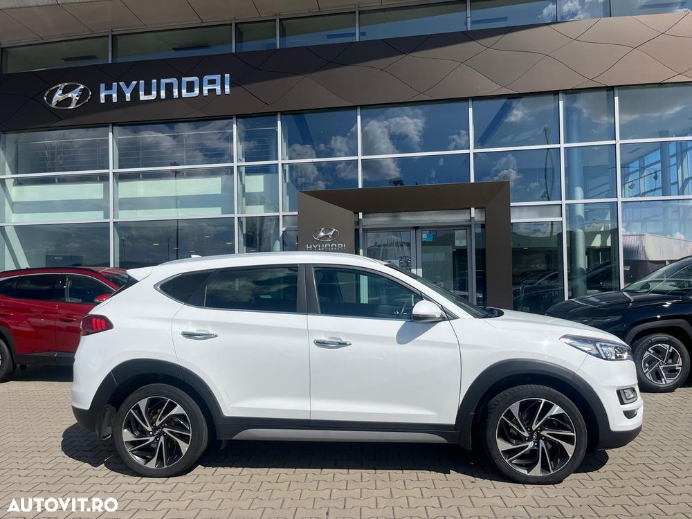Hyundai Tucson 2.0 CRDI 4WD 6MT Premium - 8