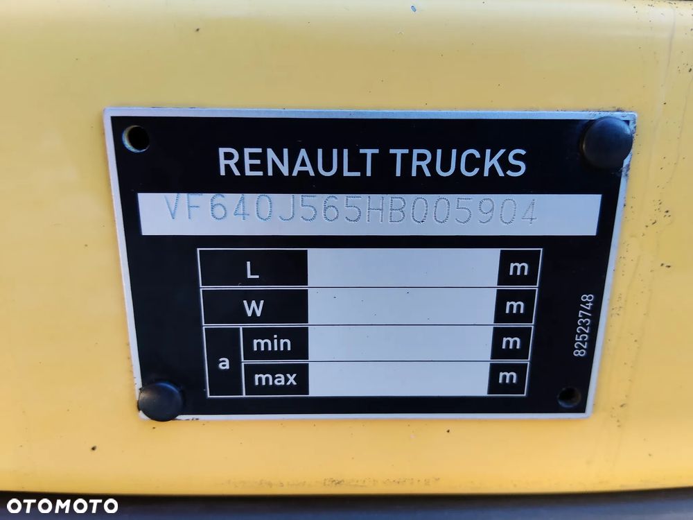 Renault D12 - 31