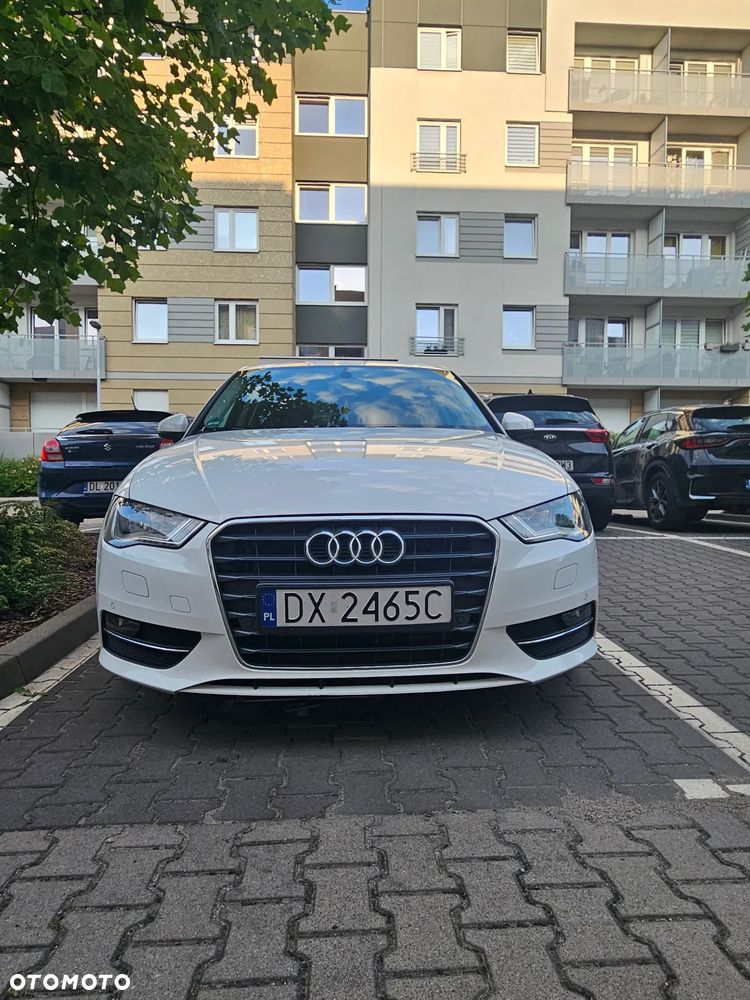 Audi A3 Sportback 2.0 TDI - 3