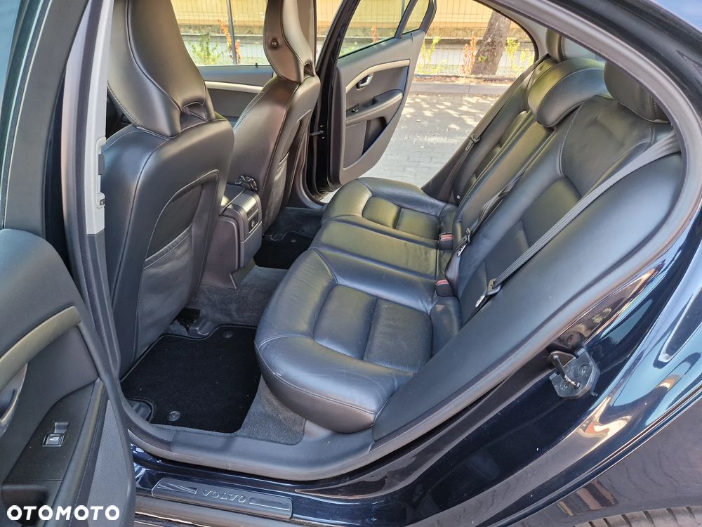 Volvo S80 - 10