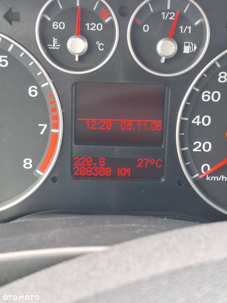 Ford Focus - 8