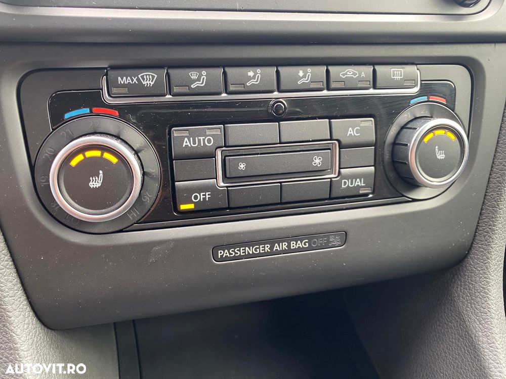 Volkswagen Golf - 18