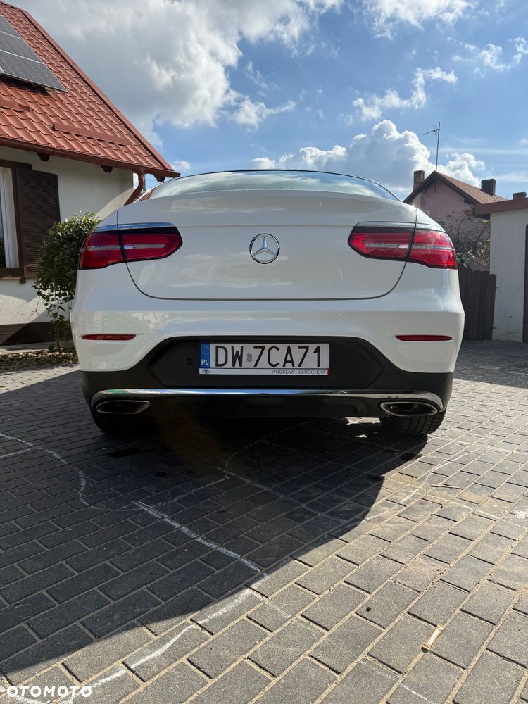Mercedes-Benz GLC 300 4-Matic - 8