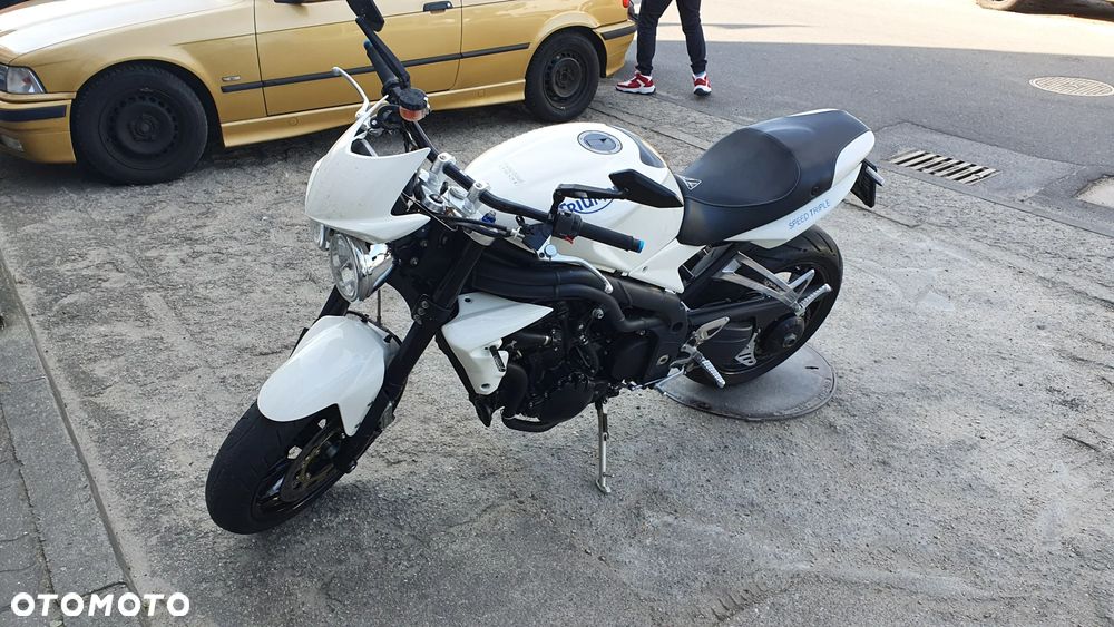 Triumph Speed Triple - 3