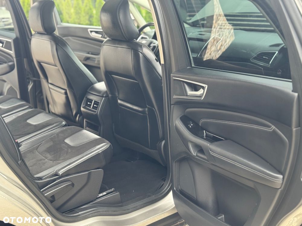Ford S-Max 2.0 TDCi 4WD Titanium PowerShift - 20