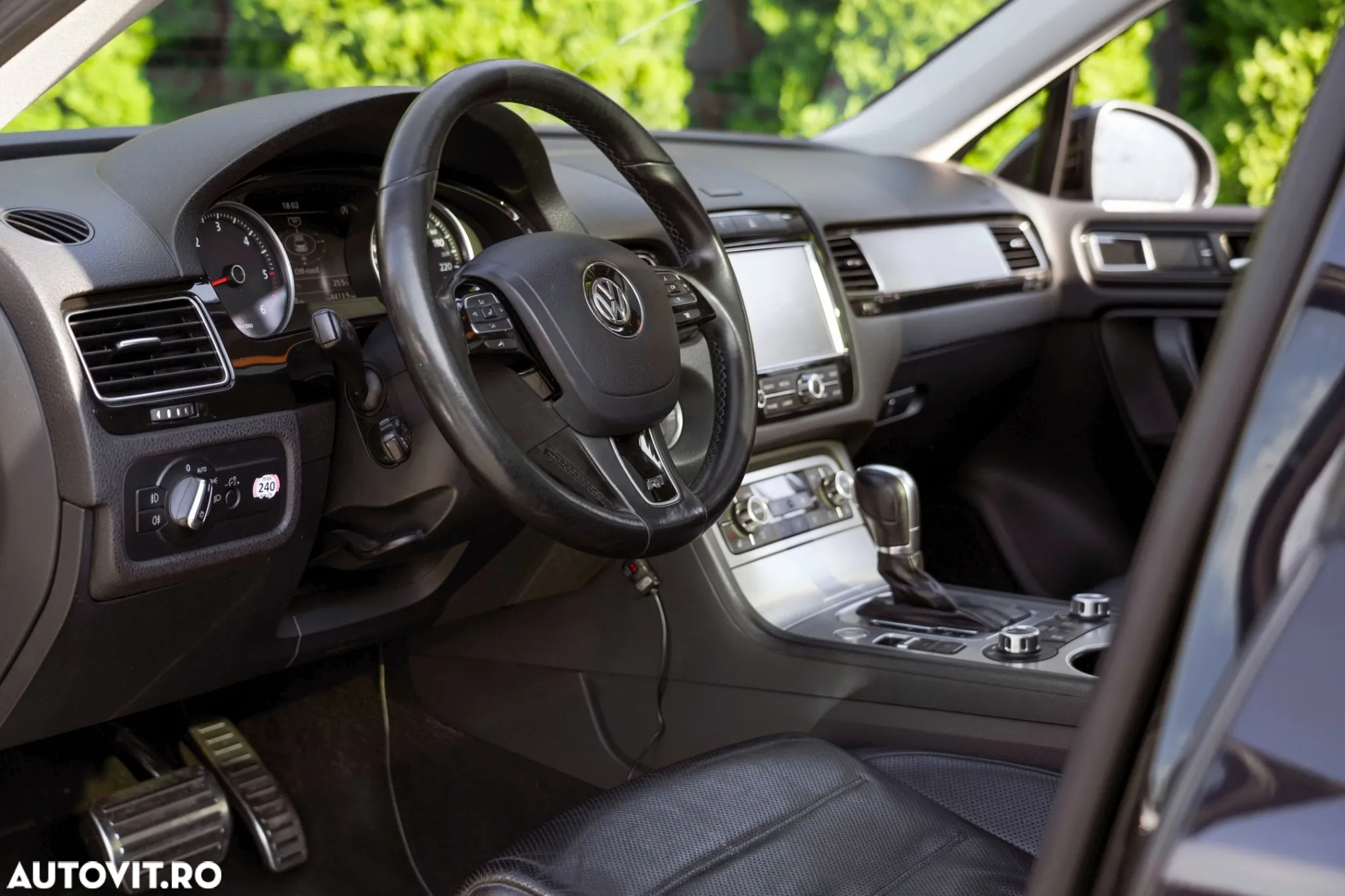 Volkswagen Touareg 3.0 V6 TDI Blue Motion DPF Automatik - 11