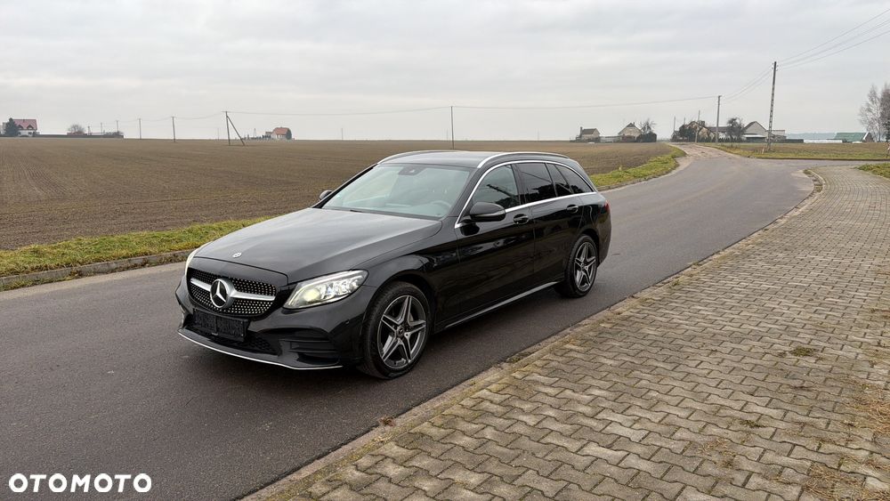 Mercedes-Benz Klasa C 220 d 4Matic 9G-TRONIC AMG Line - 3