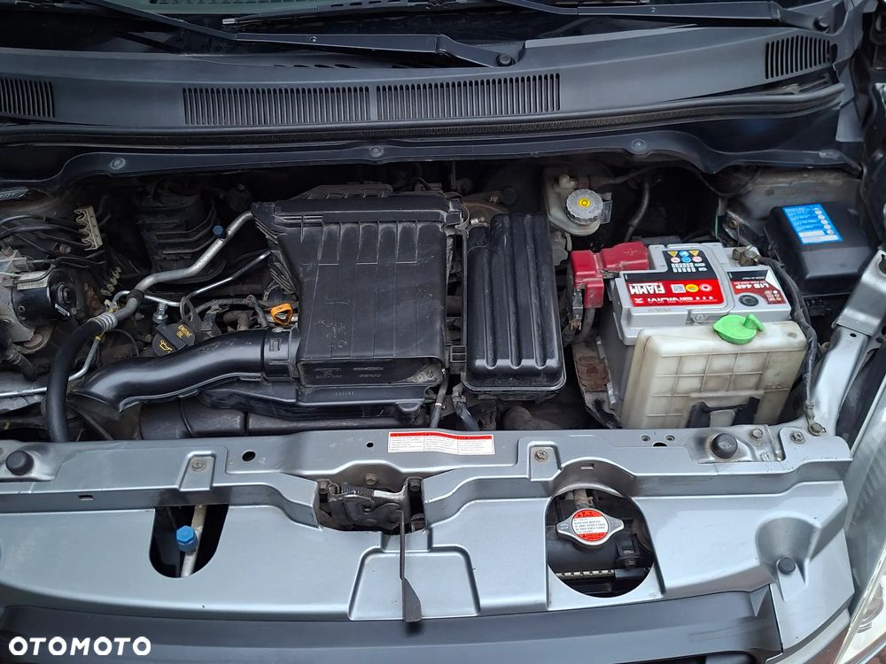 Suzuki Splash 1.0 Club - 6