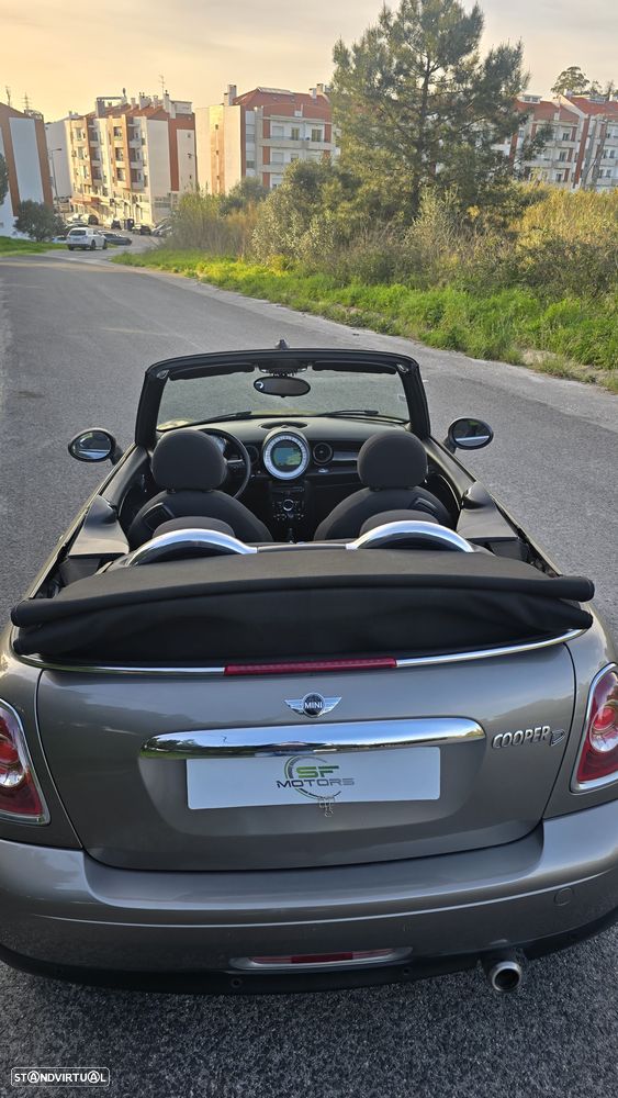 MINI Cabrio Cooper D Auto - 16
