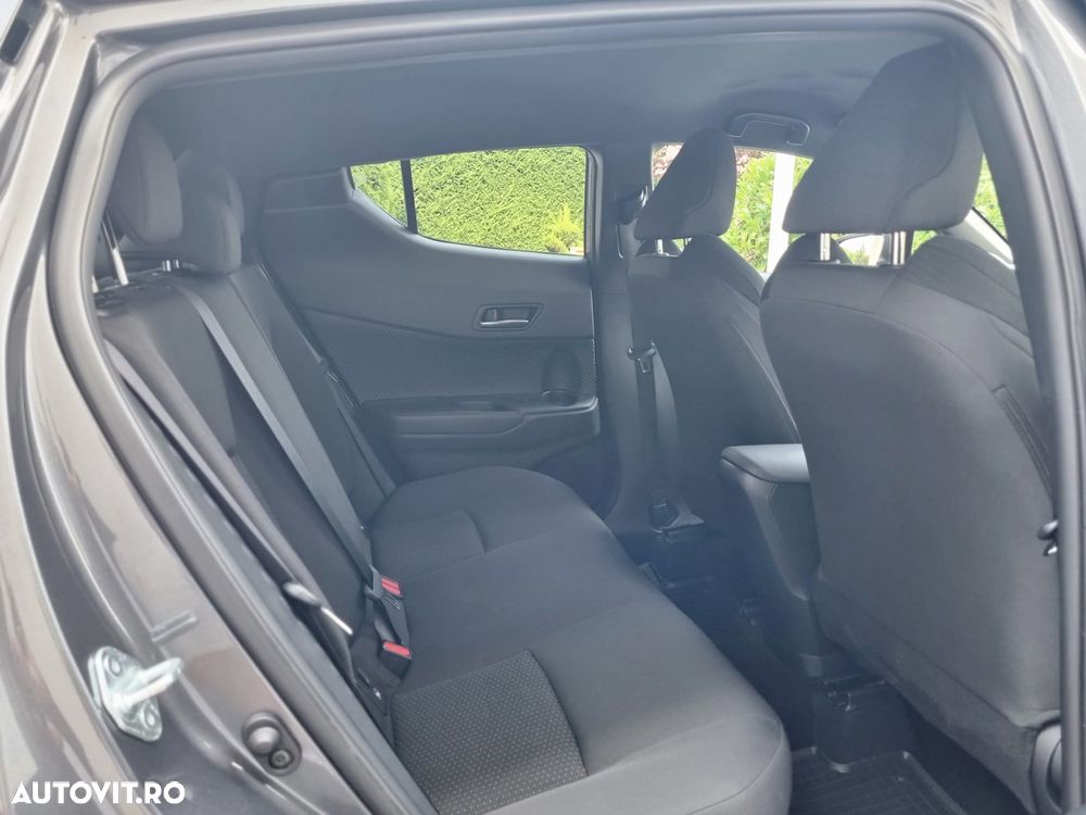 Toyota C-HR 1.8 HSD 122 CP 4x2 CVT C-ult Style - 11