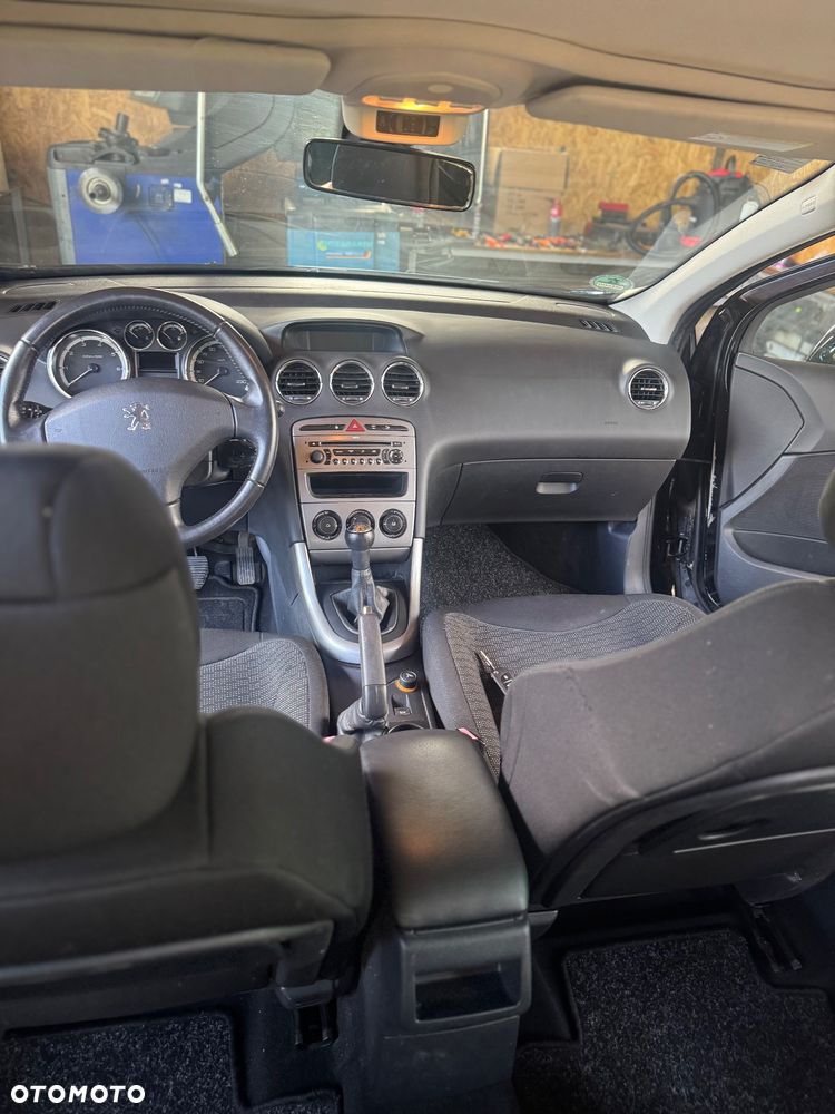 Peugeot 308 1.6 Premium - 18