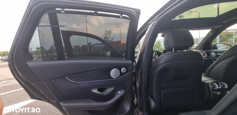 Mercedes-Benz GLC 250 4Matic 9G-TRONIC AMG Line - 17