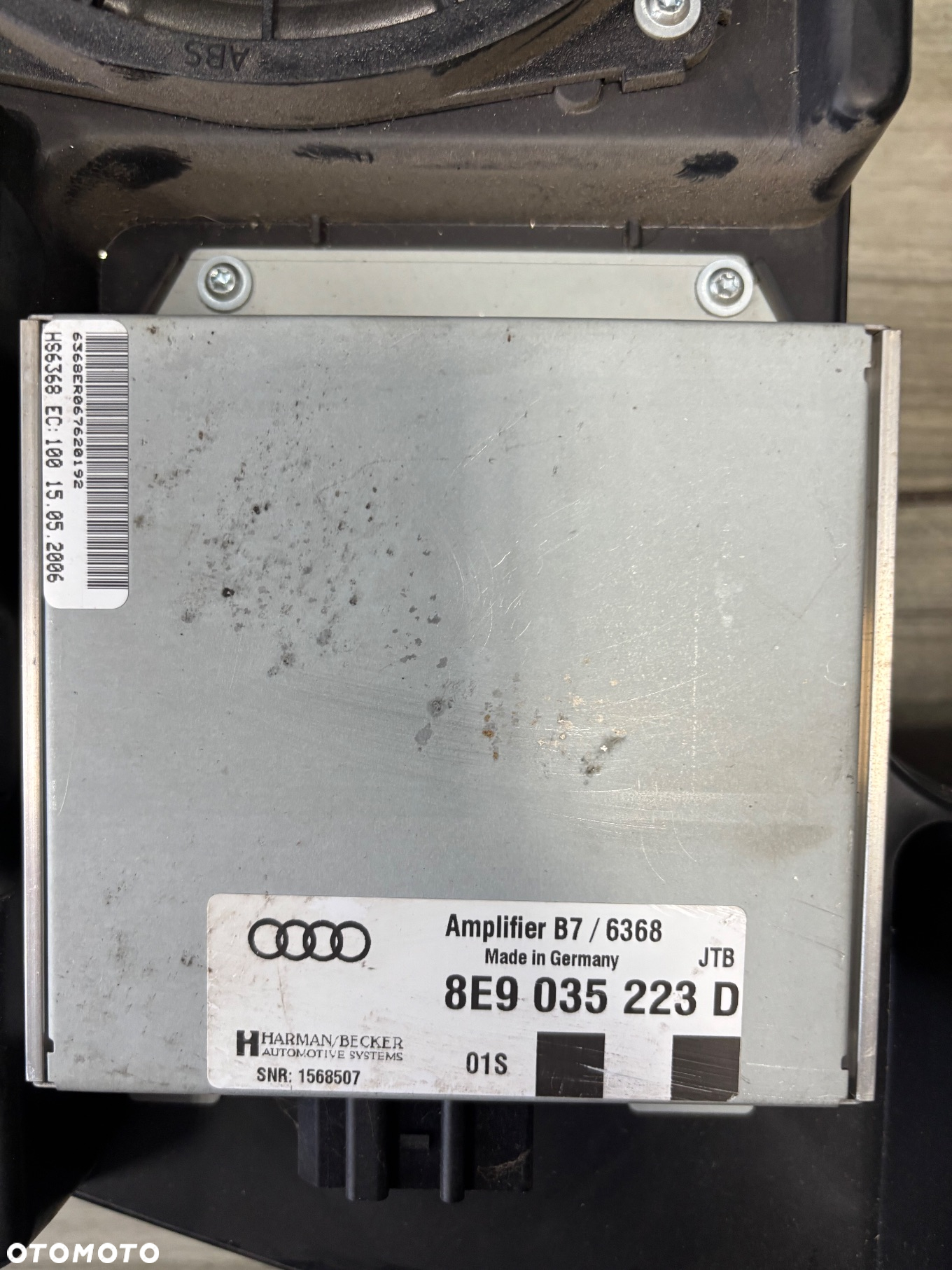 SUBWOOFER GŁOŚNIK WZMACNIACZ BOSE AUDI A4 B6 - 3