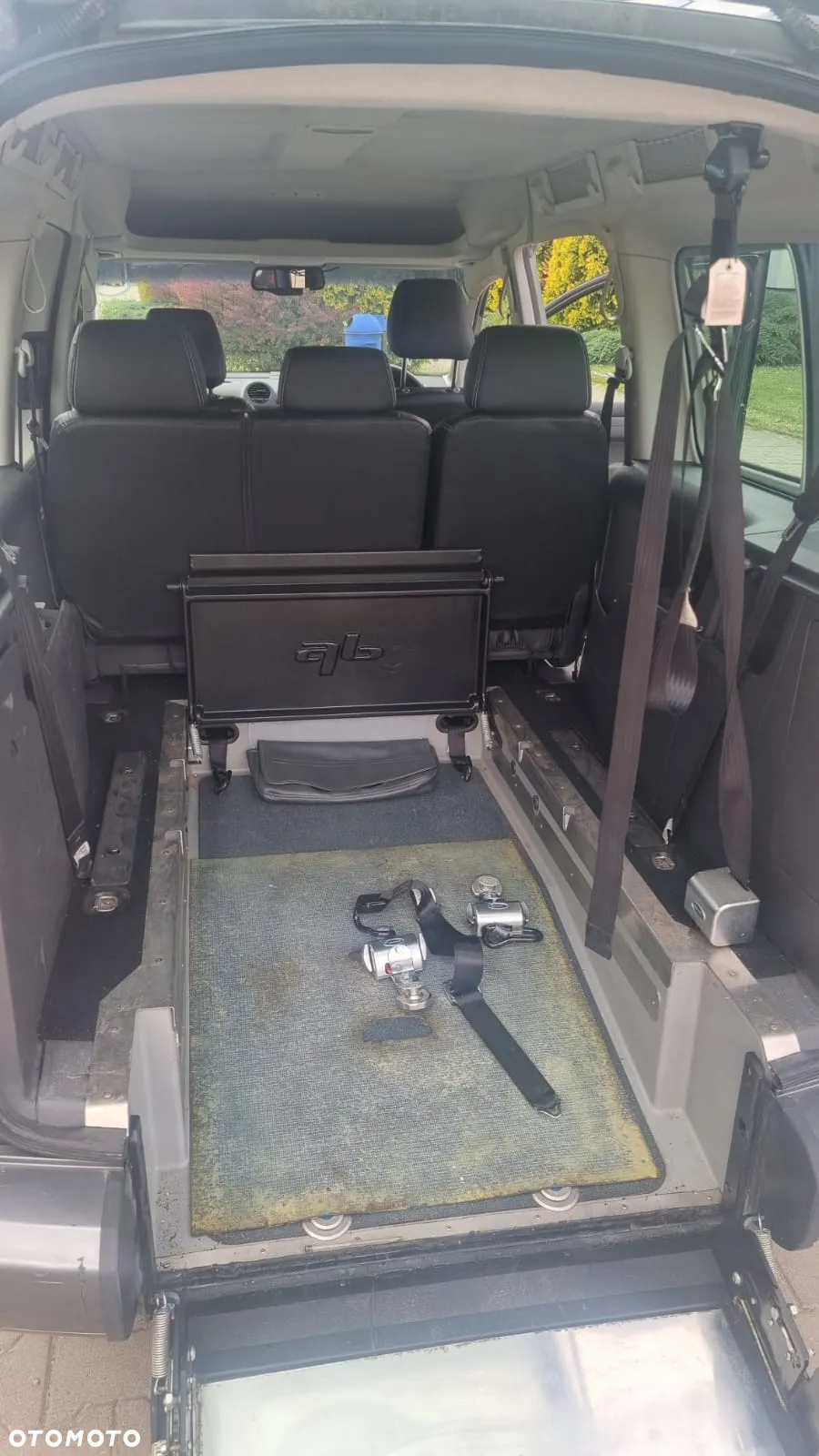 Volkswagen Caddy - 9