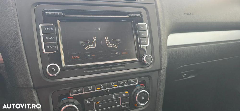 Volkswagen Golf 1.4 TSI DSG Individual - 22