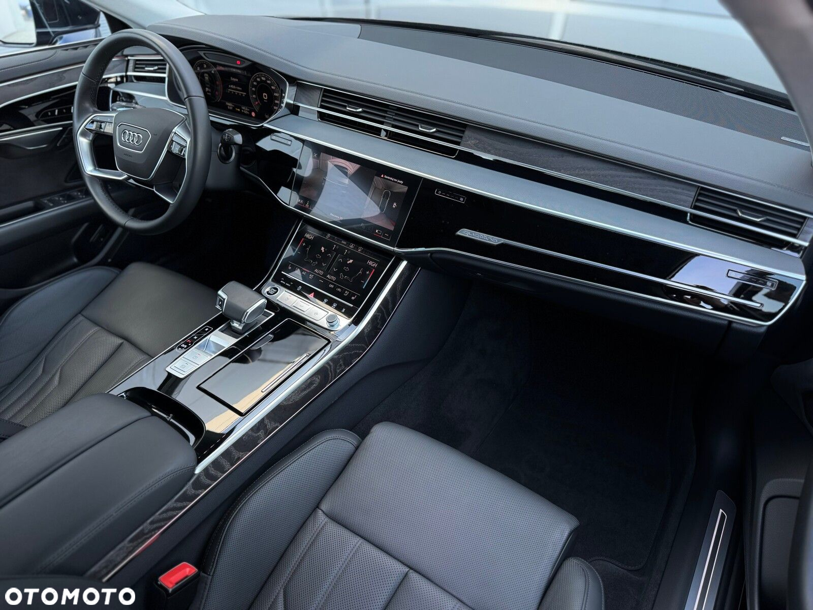 Audi A8 - 13