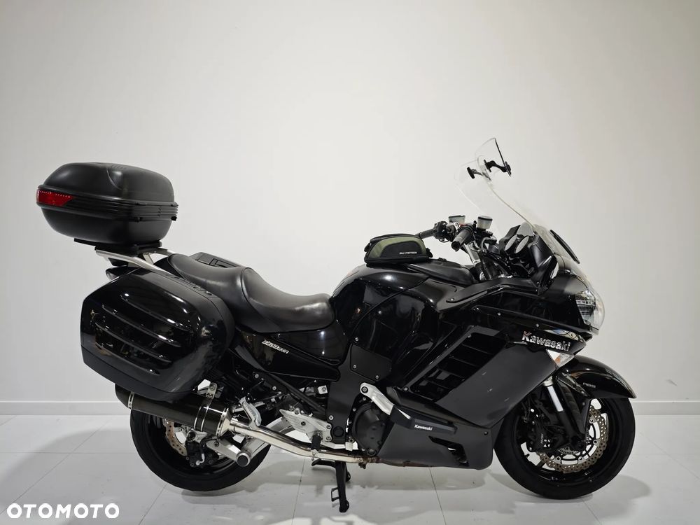 Kawasaki GTR