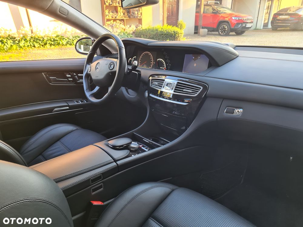 Mercedes-Benz CL 63 AMG - 8