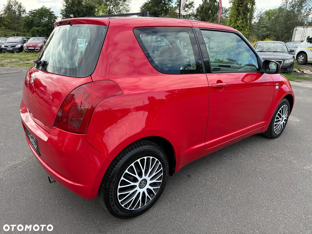 Suzuki Swift 1.3 DDiS 16v GLX - 16
