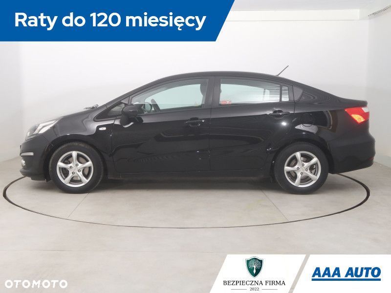 Kia Rio - 4