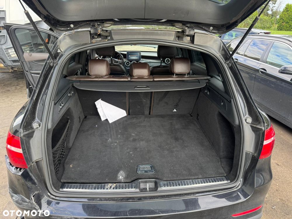 Mercedes-Benz GLC 250 d 4Matic 9G-TRONIC - 23