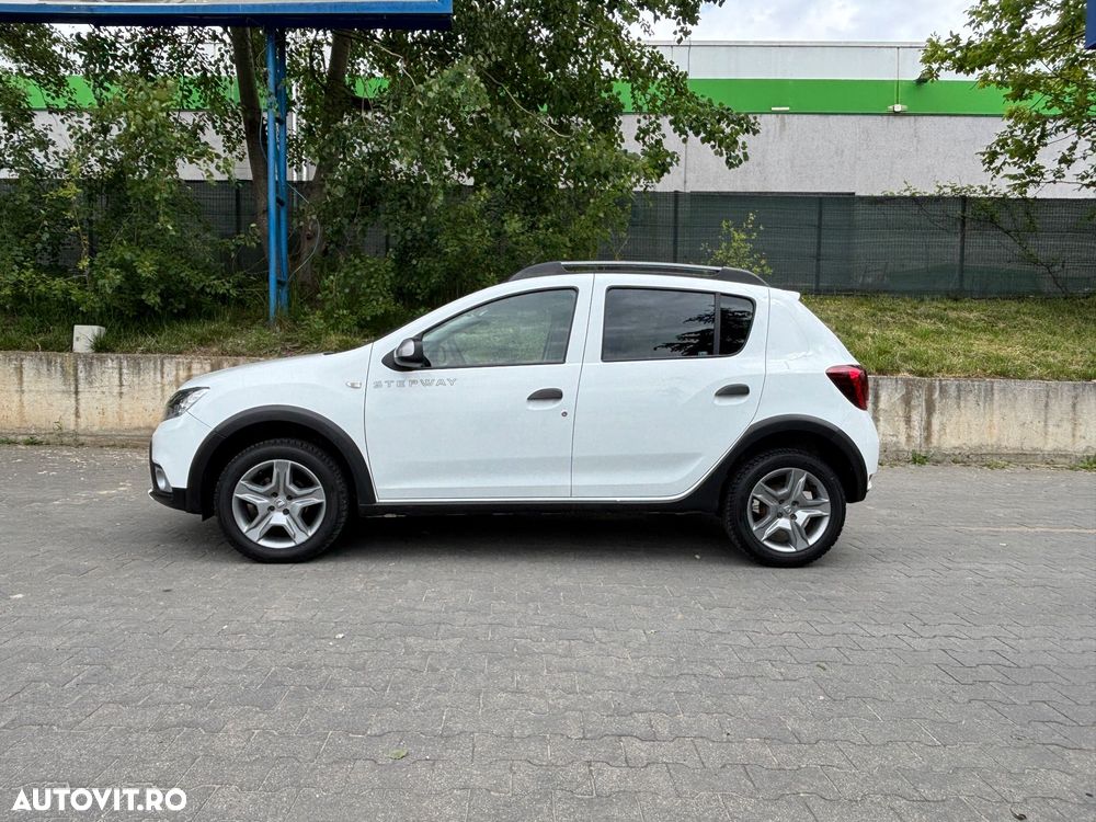 Dacia Sandero Stepway ECO-G 100 MT6 Comfort - 2