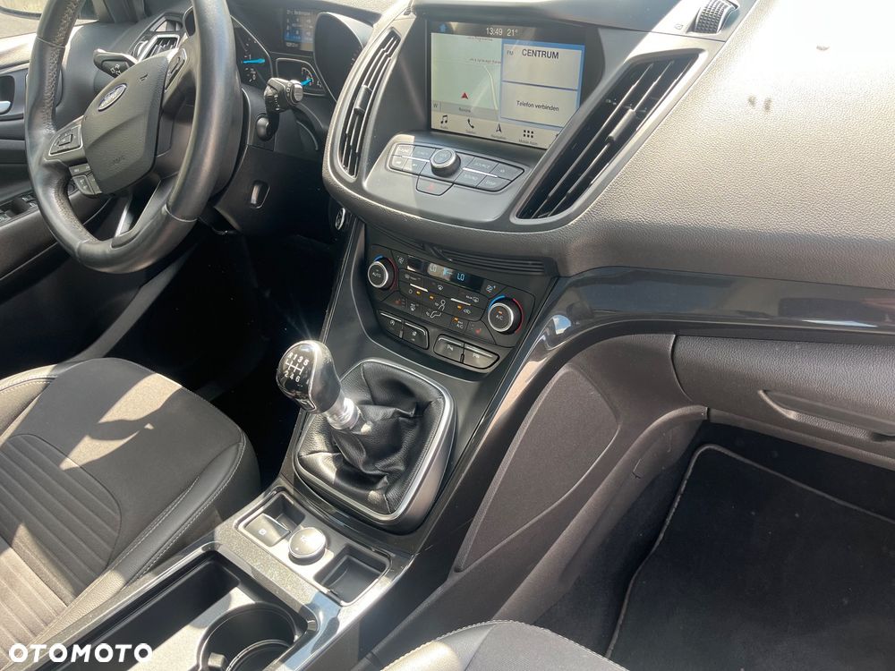 Ford Kuga 2.0 TDCi 4x2 Titanium - 11