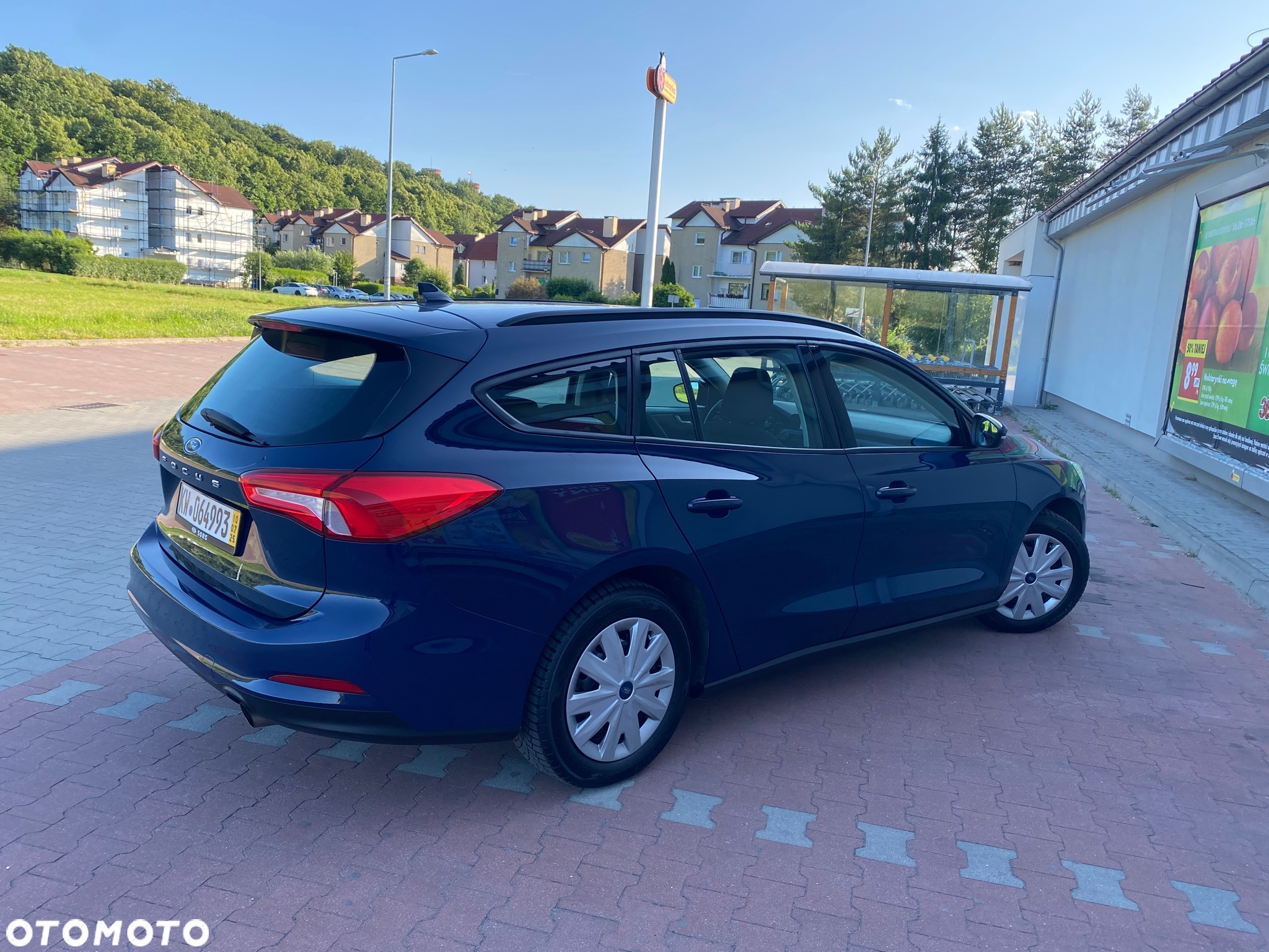 Ford Focus 1.0 EcoBoost Black Edition ASS - 3