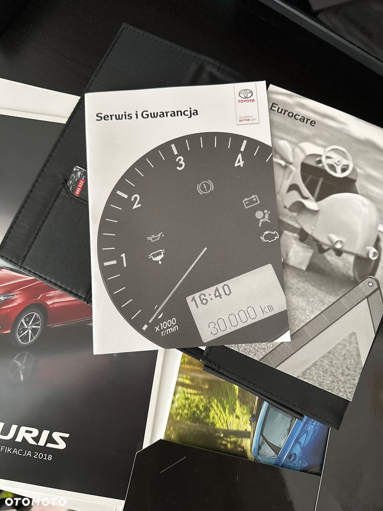 Toyota Auris - 30