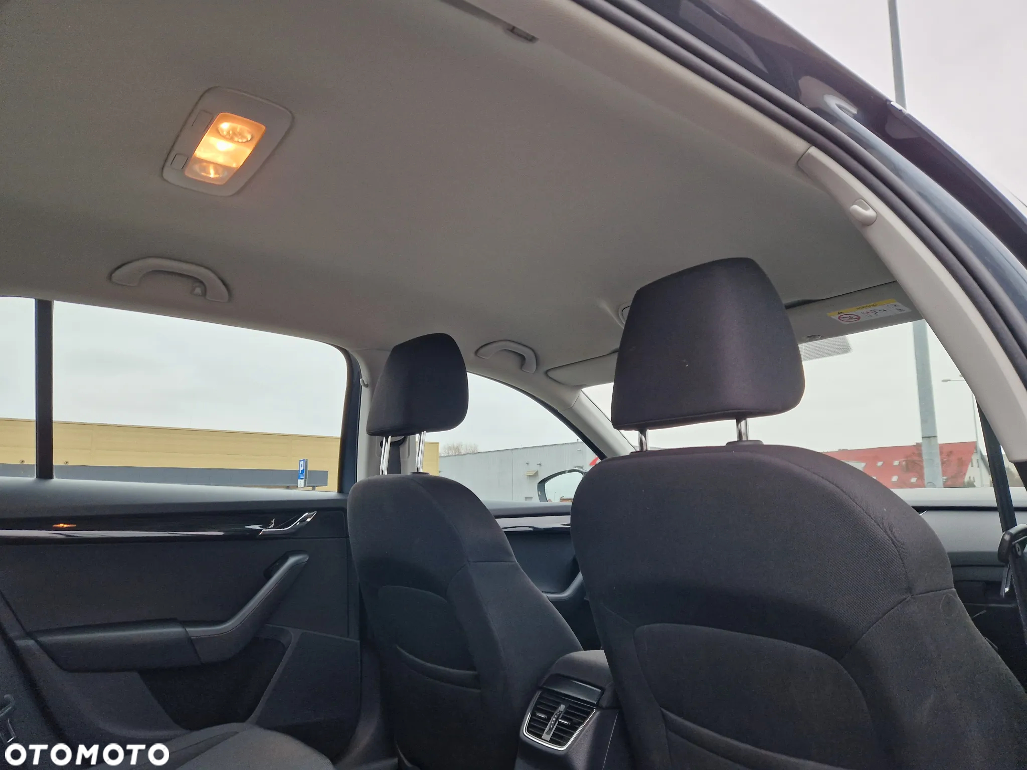 Skoda Octavia 1.5 TSI GPF ACT Style DSG - 10