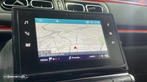 Citroën C3 1.2 PureTech Shine - 6