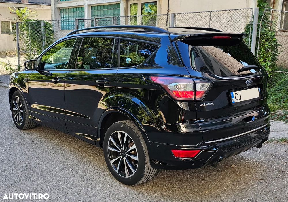 Ford Kuga 2.0 TDCi 4WD Powershift ST-Line - 3