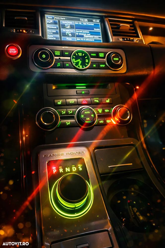 Land Rover Range Rover Sport 3.0 TDV6 HSE - 16