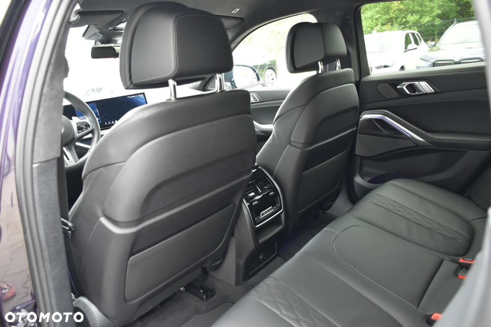 BMW X6 M60i mHEV sport - 27