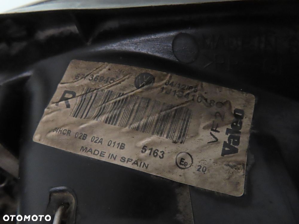 LAMPA PRAWA PRZEDNIA VW GOLF IV 1J1941018C 67736945 - 6