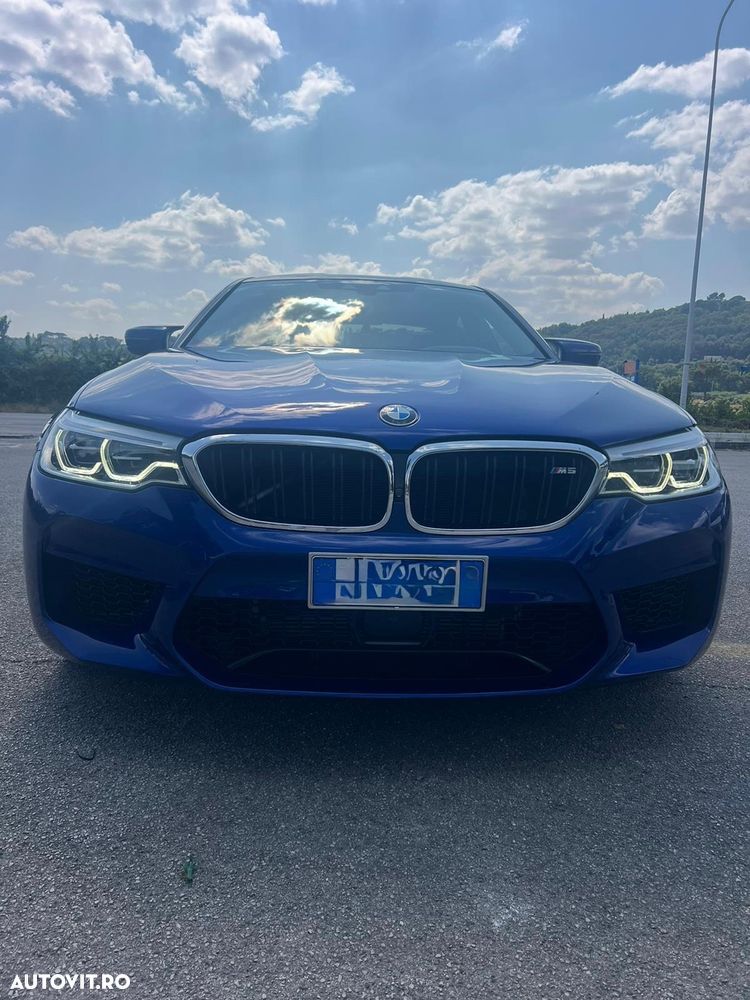 BMW M5 ver-at - 2