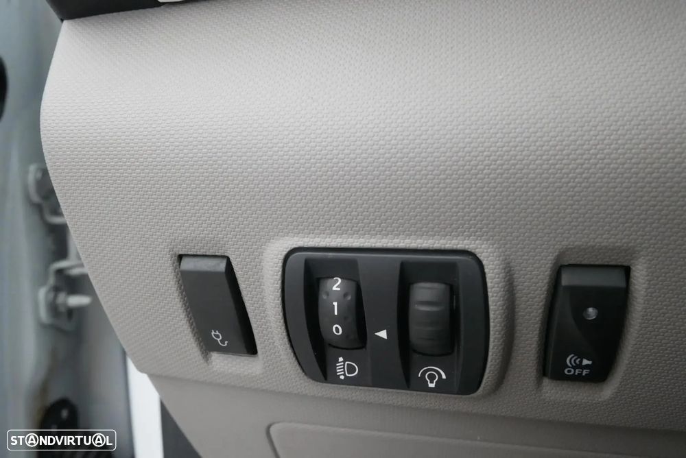Renault Zoe (c/ Bateria) 22 kwh Life - 11