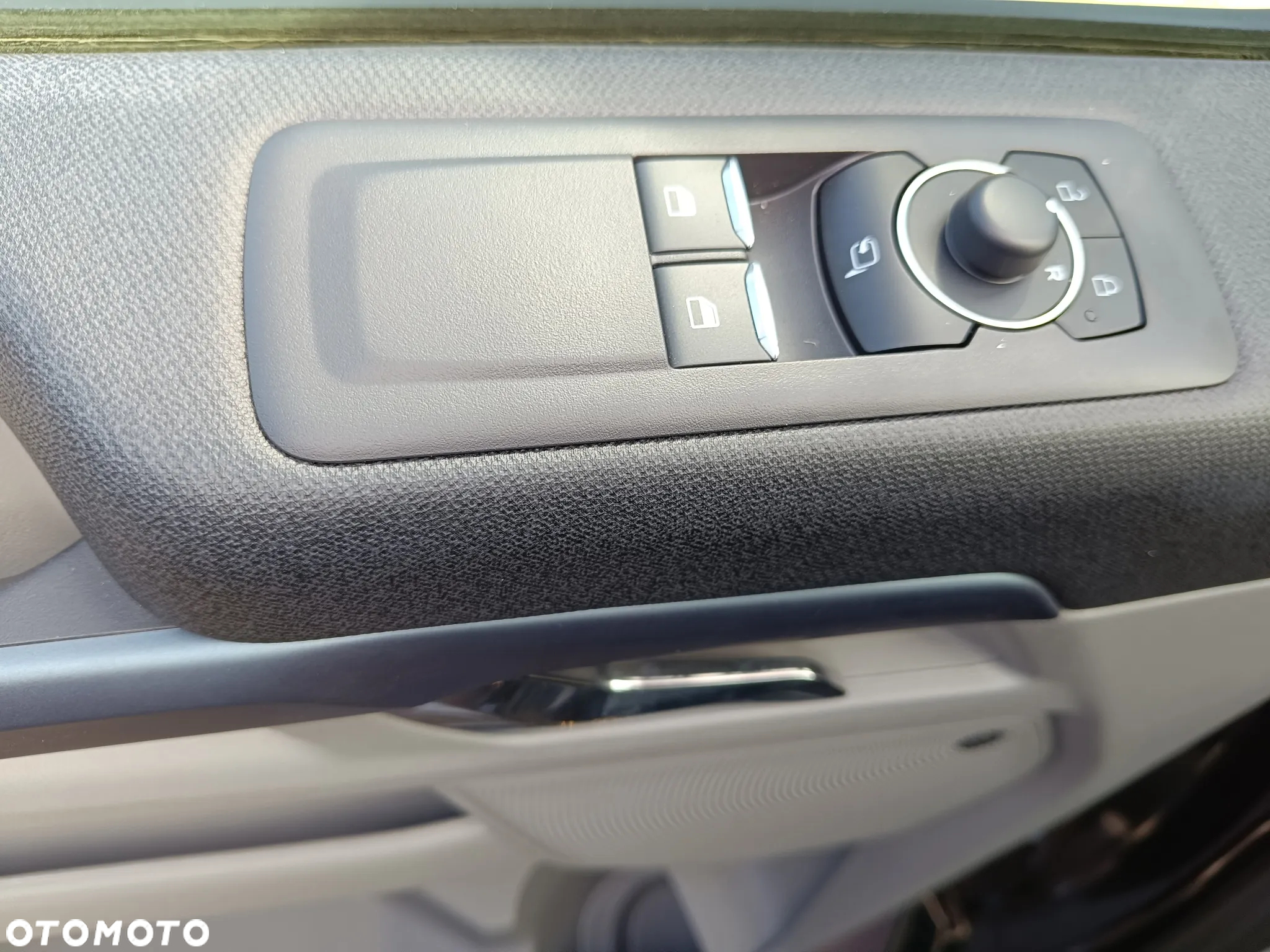 Ford Tourneo Custom 2.5 PHEV CVT 340 L2 Active - 13