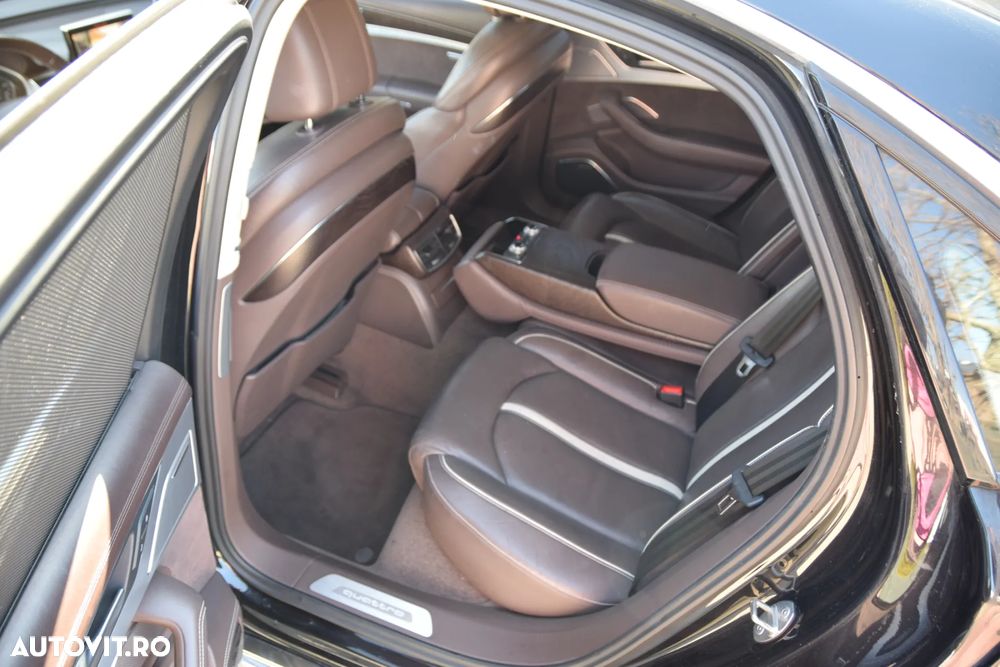 Audi A8 3.0 TDI DPF clean quattro tiptronic - 19